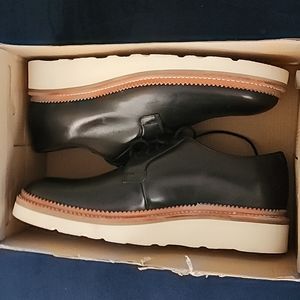 Bostonian Black Leather Shoes
